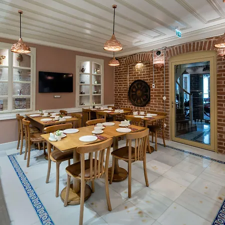 Turkish House Hotel