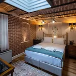 Otel Turkish House *